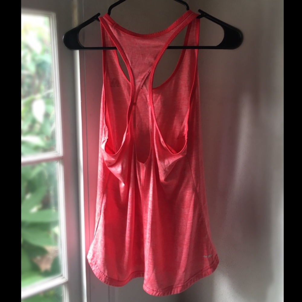Adidas Tank πͺπΌπππ½ - Picture 3 of 3